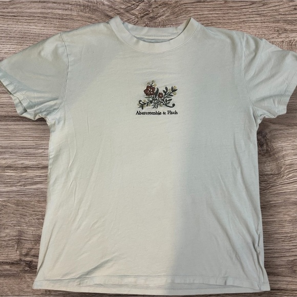 Abercrombie & Fitch Tops - Abercrombie & Fitch White Floral Logo T-Shirt Size Medium